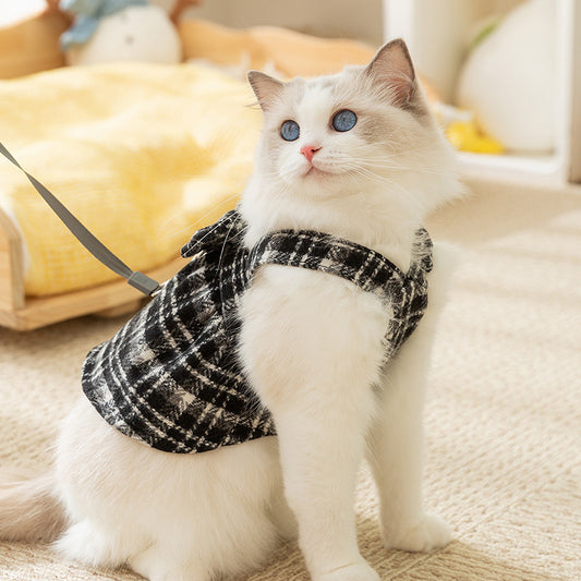 Plaid Apparel for Cats and Dogs, Leash-Friendly, Suitable For Both Cats and Dogs.