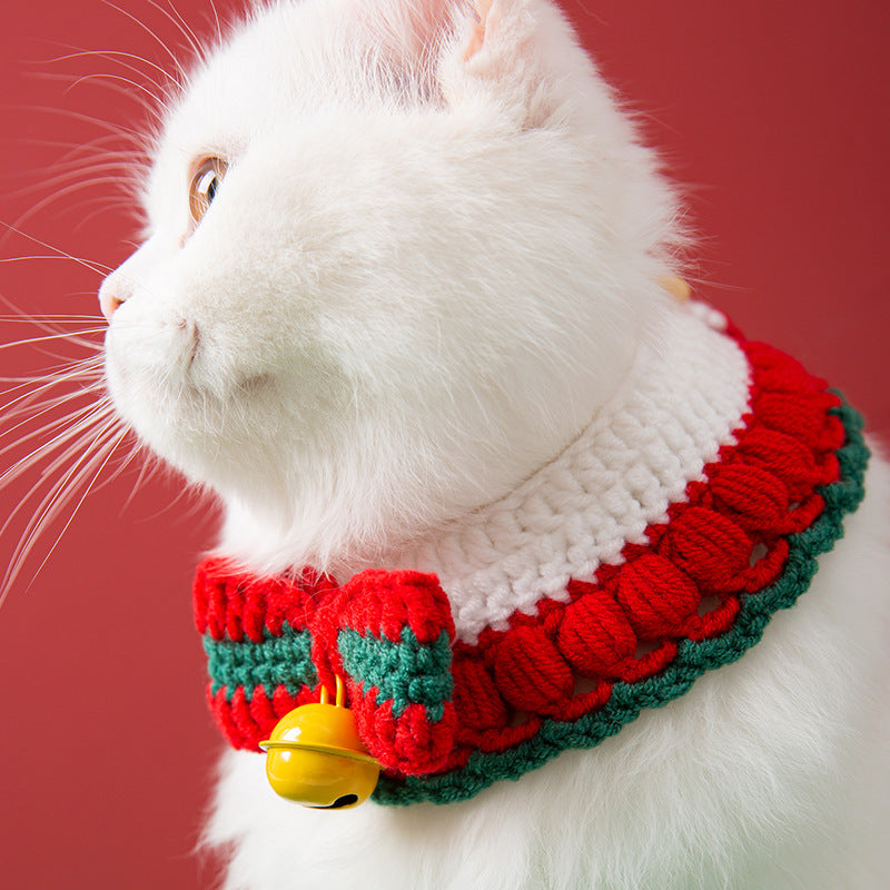 Hand-Knitted Christmas Style Pet Collar